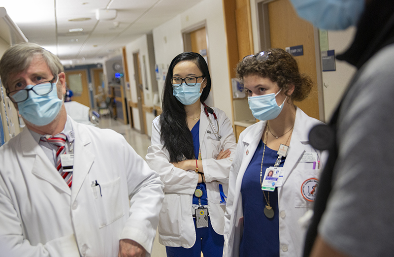 Students round at Duke University Hospital.