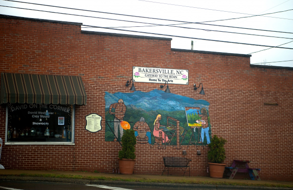 Bakersville mural