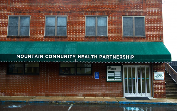 mountain community health partnership building