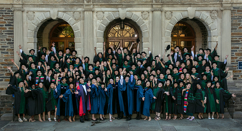 2022 MD and MD/PhD class photo