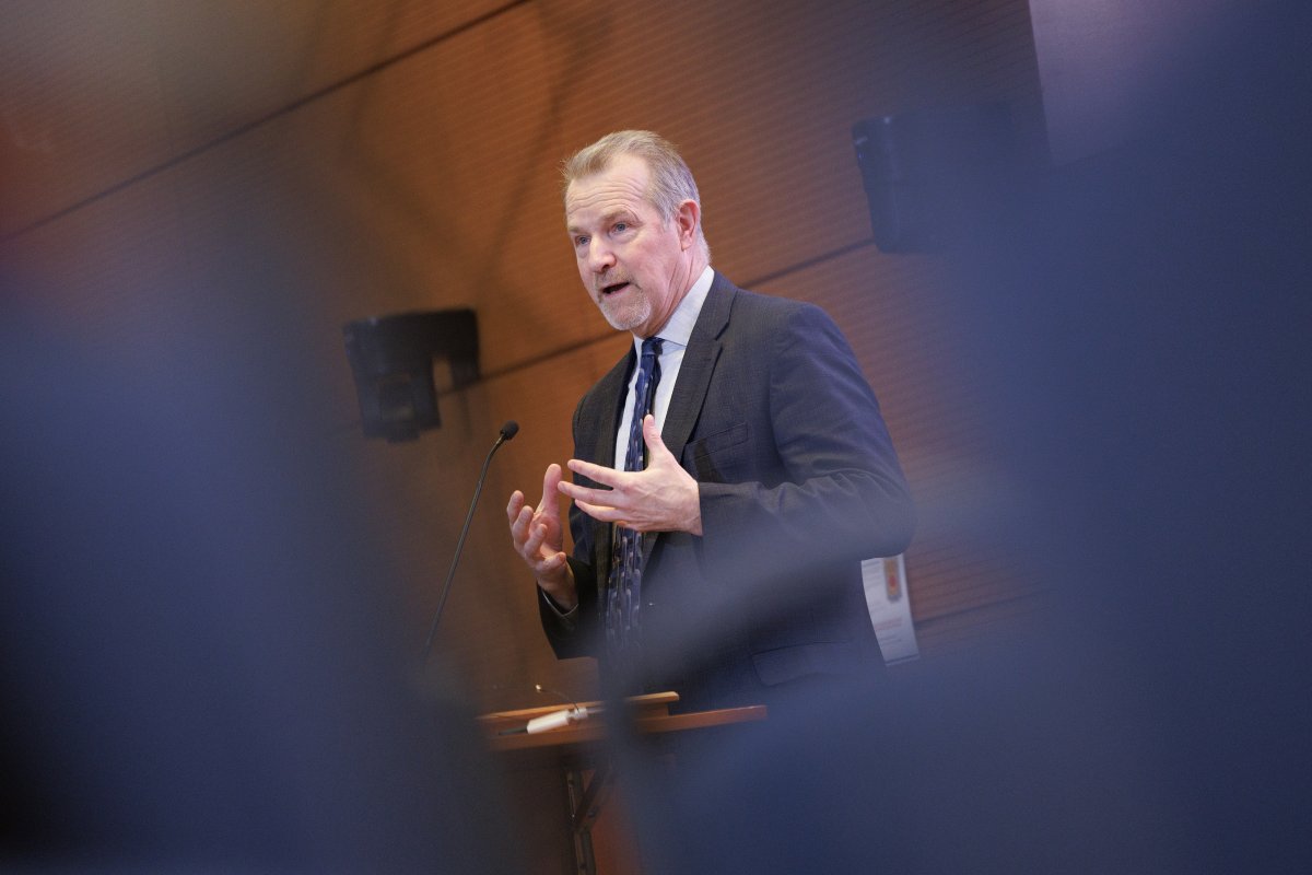 David D’Alessio, MD, Lindquist Presidential Distinguished Chair and chief of the Division of Endocrinology and Metabolism in the Department of Medicine, discusses his research on insulin secretion and GLP-1 receptors during the 2026 School of Medicine Research Symposium. 