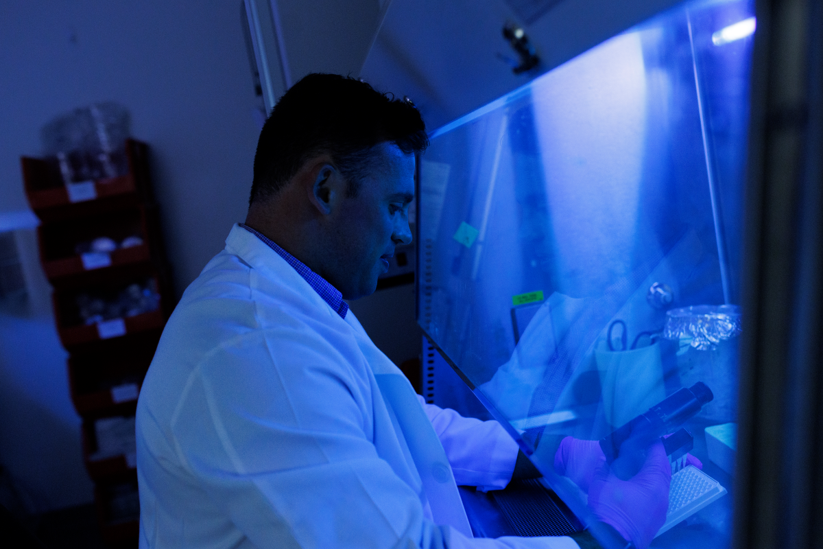 Preston Anderson working in the lab