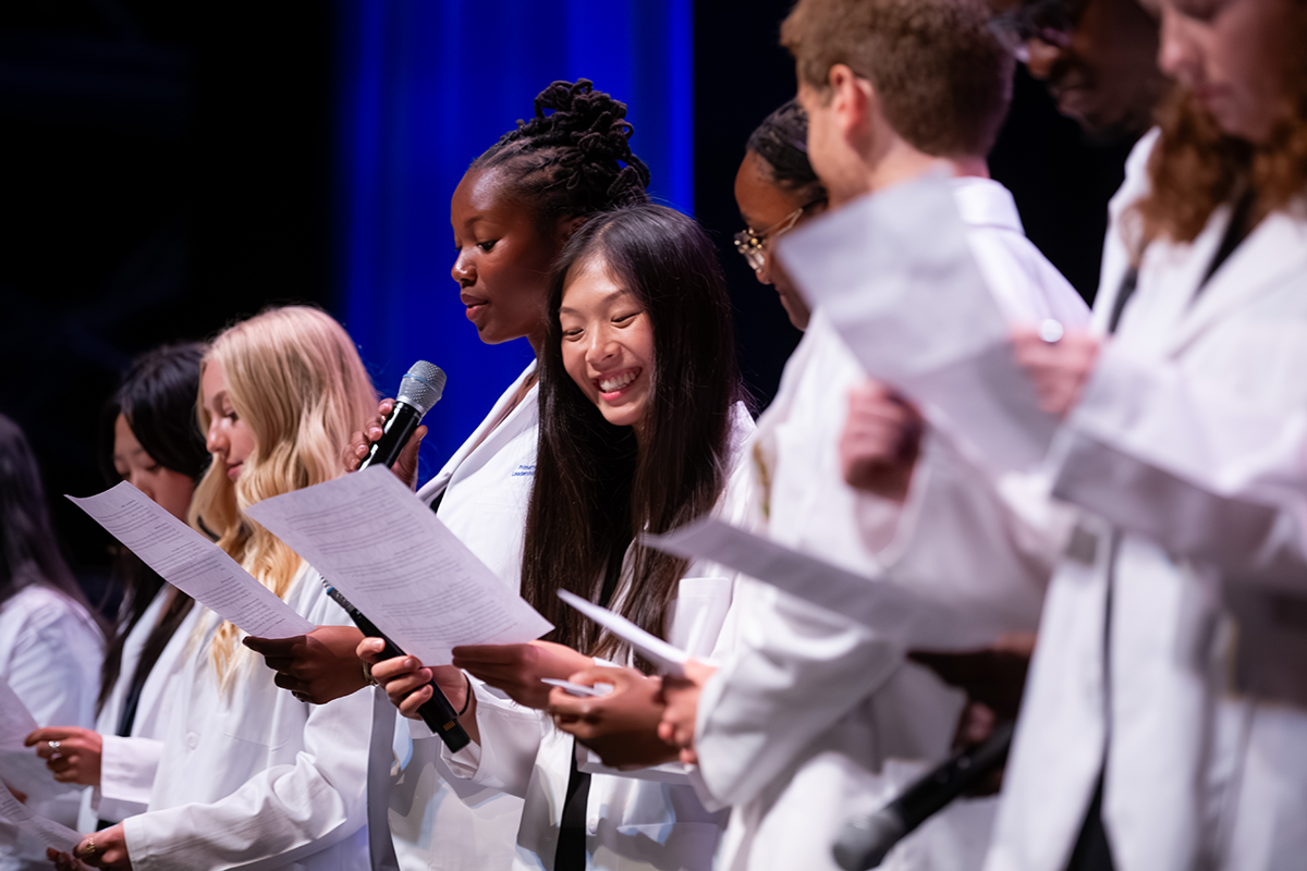 Students taking the oath at the white coat ceremony
