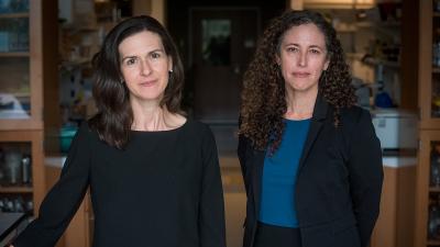 two women in lab