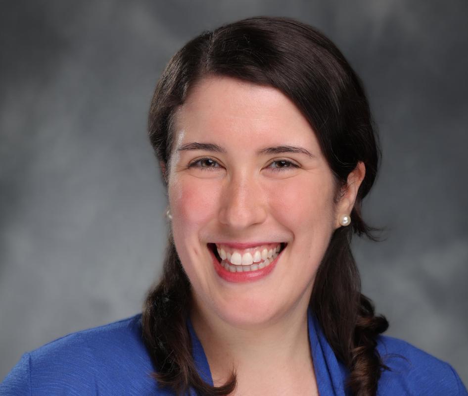 Sarah Barton Headshot