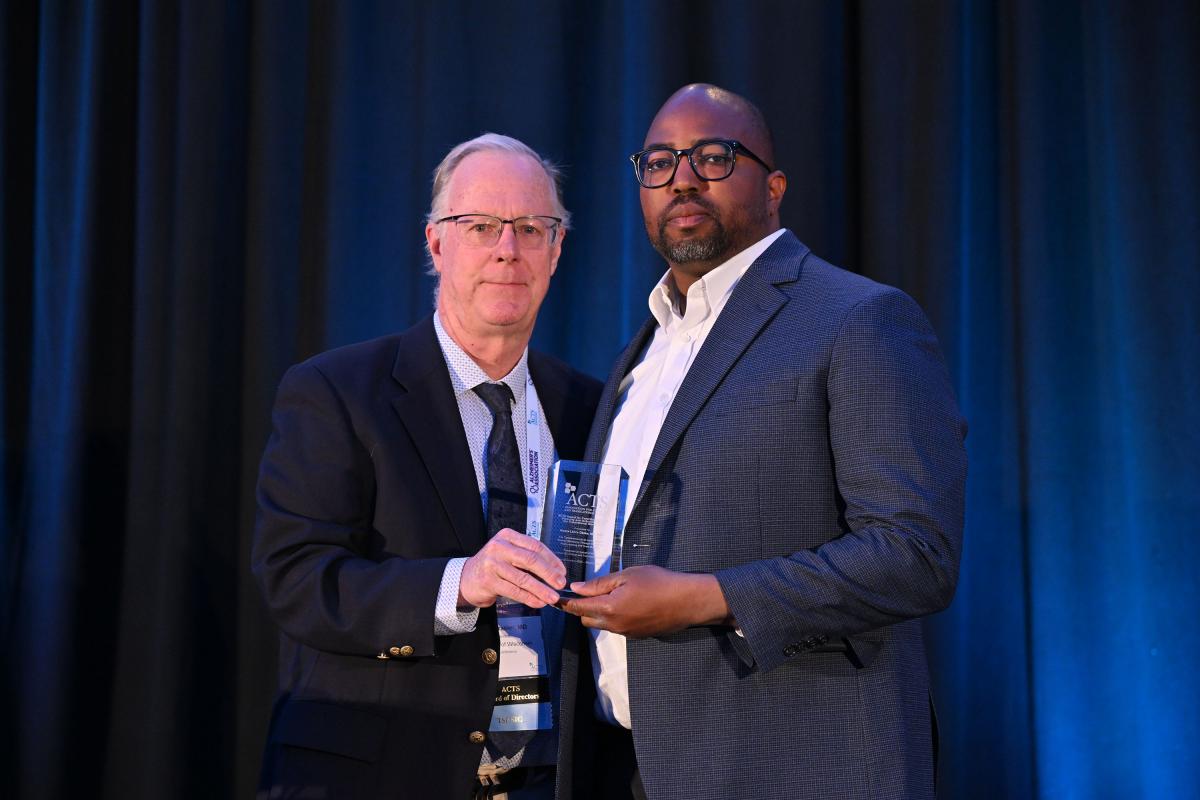 Lance Okeke receives the 2025 CTSA Award.