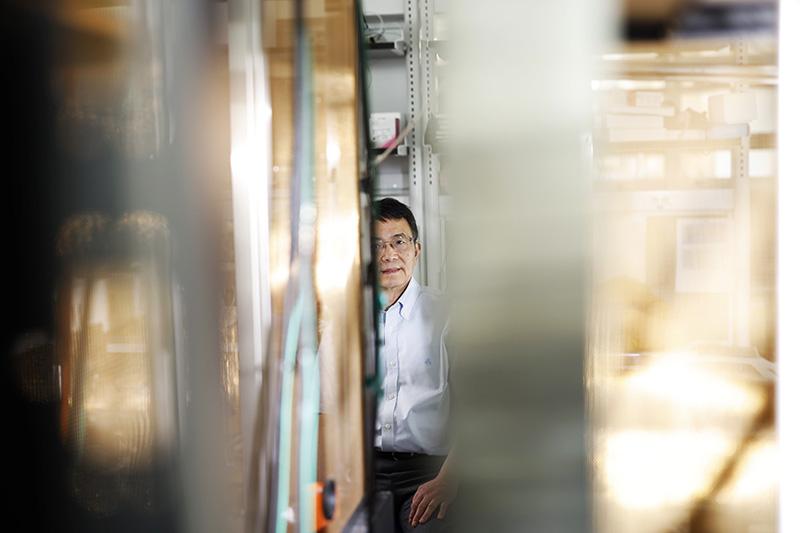 Ru-Rong Ji, PhD, director of the Duke Anesthesiology Center for Translational Pain Medicine