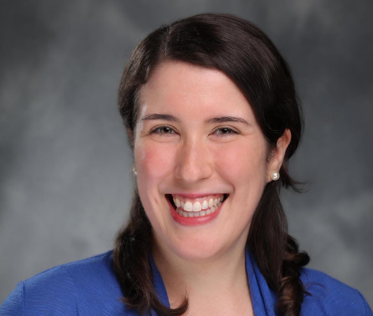 Sarah Barton Headshot