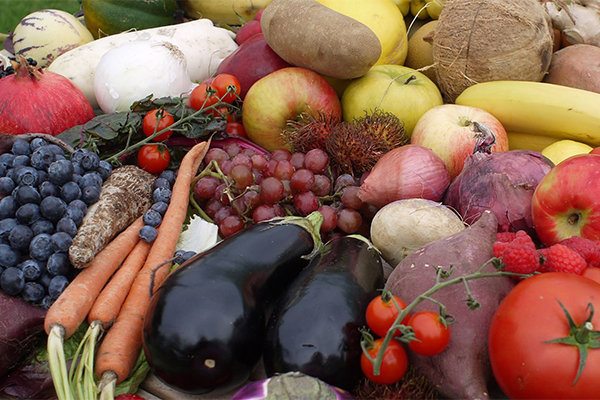 fruits and veggies in a pile