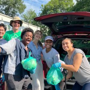 Student group loading car